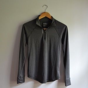 • REEBOK QUARTER ZIP LONG SLEEVE SHIRT •